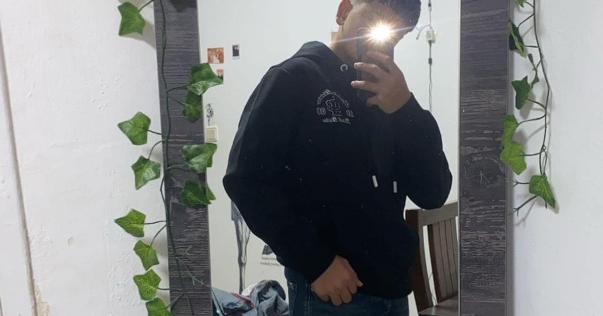 @ali_khlil on ReverseGram