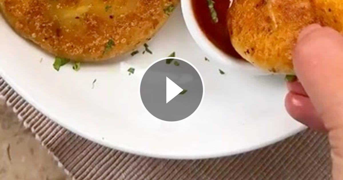 Cheesy Potato Pancakes