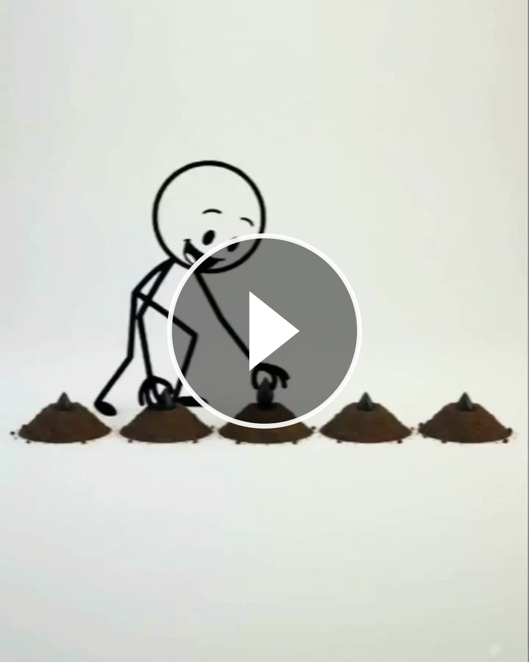 لا تنشغل بما ينقصك، فتخسر ما تملكه . – @gondi_60