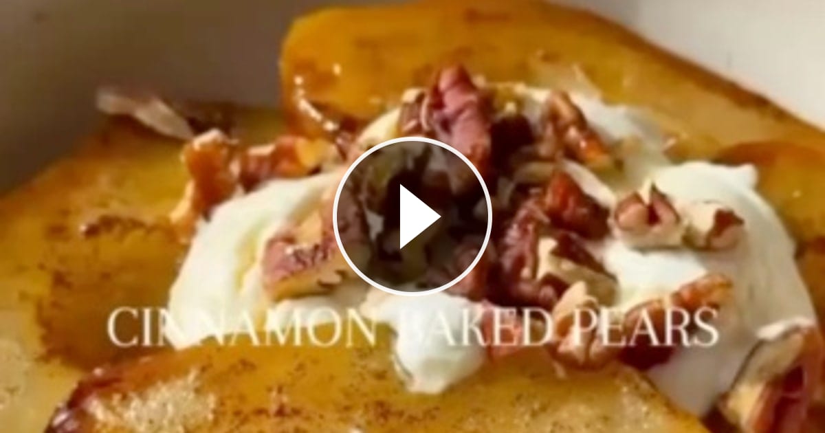 Cinnamon Baked Pears with Yogurt & Pecans – @food.horizon