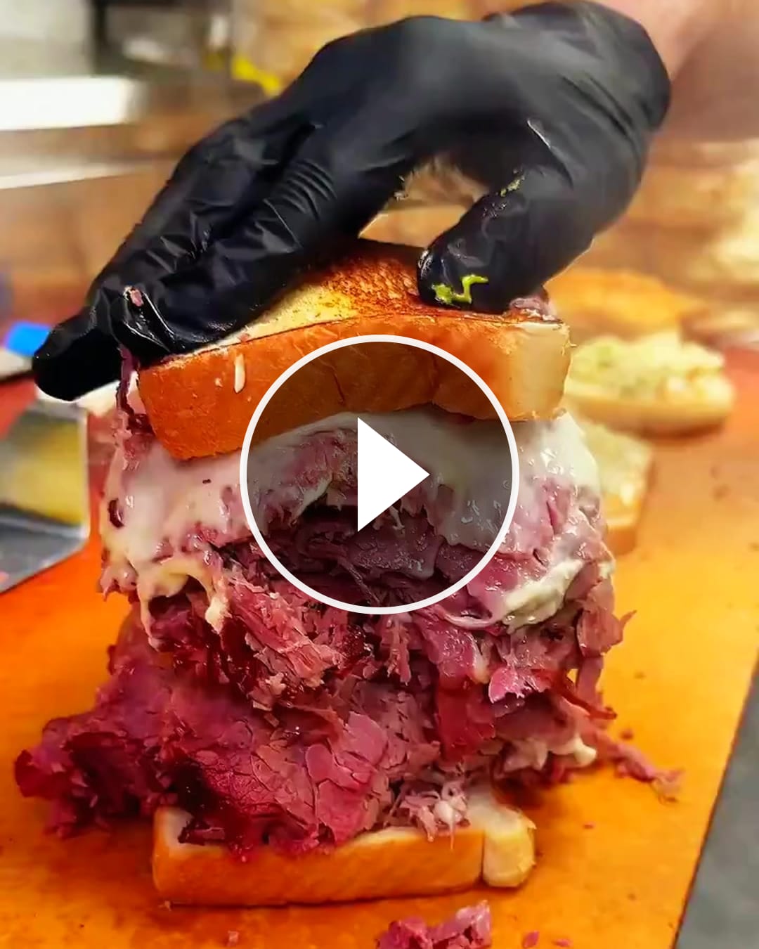 The viral massive, heavily stacked corned beef sandwich comes from D Motown Deli located in Detroit, Michigan… – @sx200