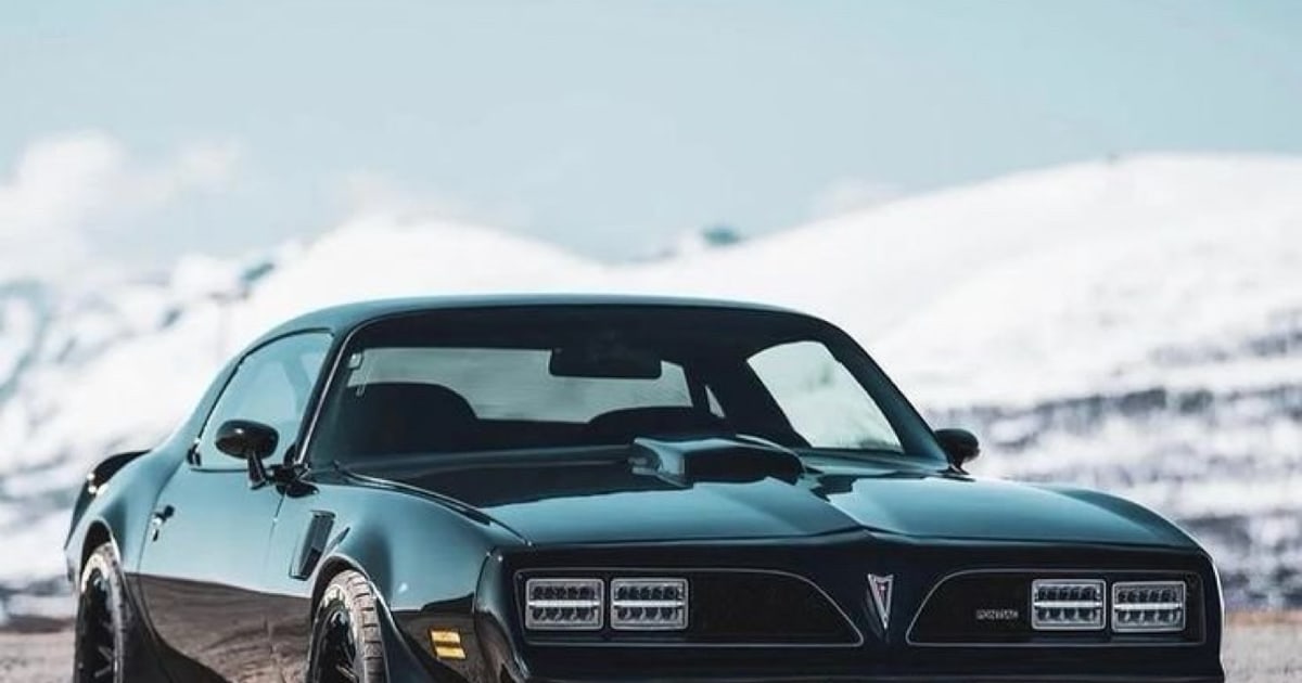 @carbar_media on ReverseGram